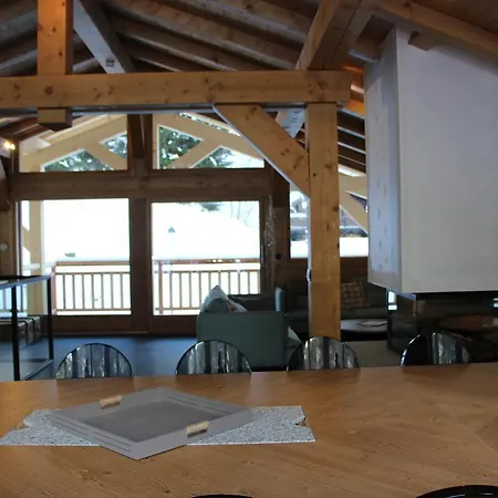 Domek alpejski Chalet Cameline *